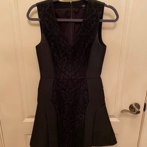 Tibi NY Black Fit & Flare Trumpet Dress Size 2